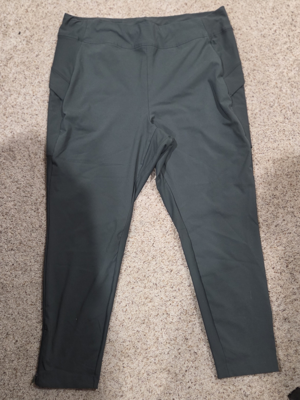 Old Navy High Rise Forest Green Active Leggings